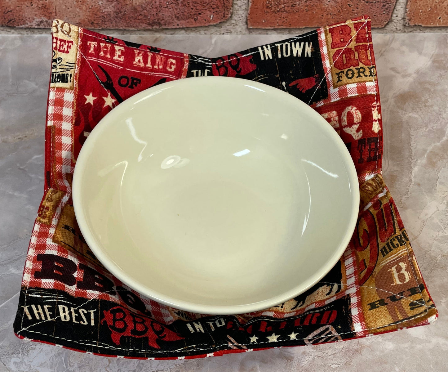 Red Beige BBQ Microwave Bowl Cozy